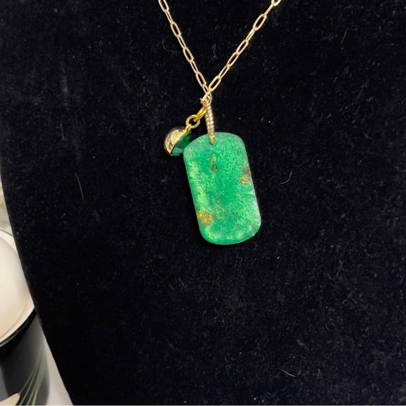 Green & Gold Epoxy Resin DogTag Necklace with Charm Adjustable Chain Handcrafted - Picture 5 of 8